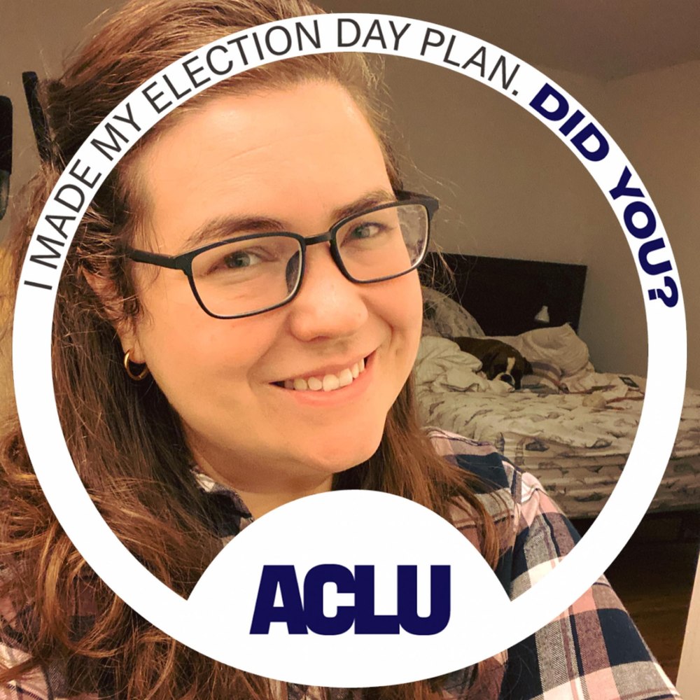 Meet your Posher, Maura